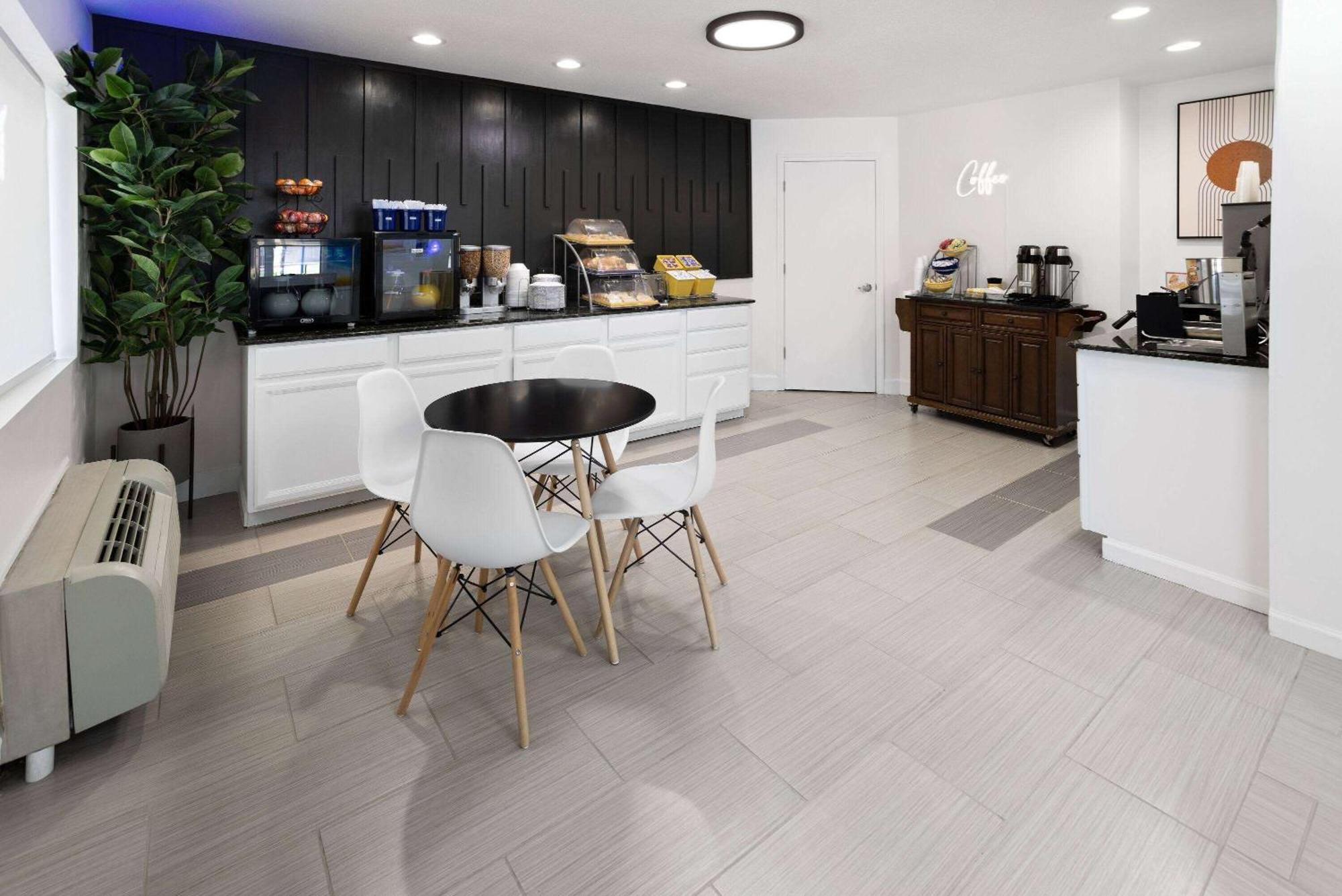 Days Inn By Wyndham Acworth Luaran gambar